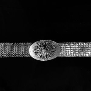 Vintage 1980s Silver Fish Scale Stretch Belt with Lion Buckle, RARE